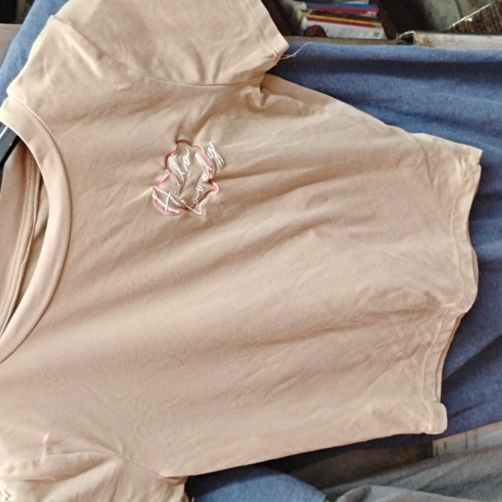 Charlotte Russe Hella Lovely tee size S/P